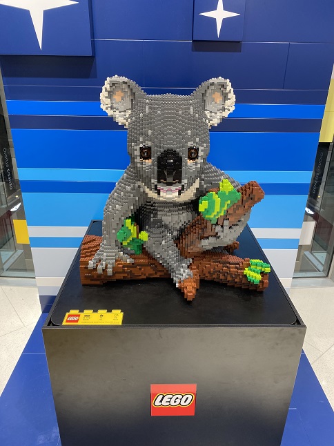 シドニーのレゴショップのコアラ