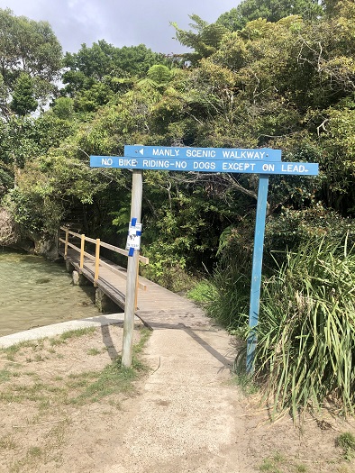 シドニーのビーチ、サンディーベイ（Sandy Bay）