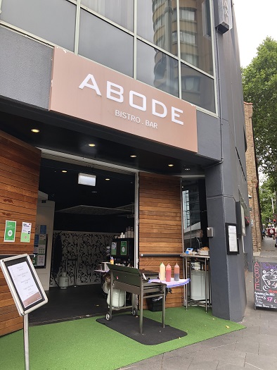 パークロイヤルダーリングハーバー隣の「ABODE Bistro.Bar」