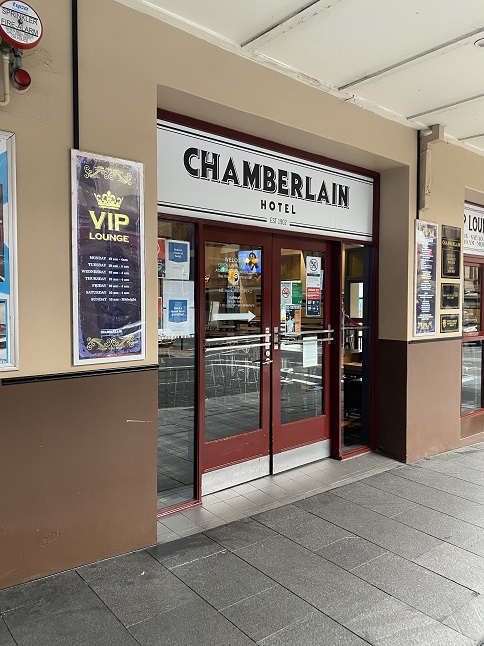 シドニーのパブ「Chamberlain Hotel」