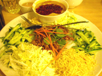 �V�h�j�[�̒��؃��X�g�����uSky Mountain Handmade Noodle Restaurant�v
