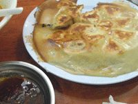 シドニーのチャッツウッドにある人気店グレープガーデン北京（Grape Garden Beijin Cuisin）の焼き餃子