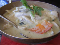 �N���[�Y�l�X�g�́uKhacha Thai�v