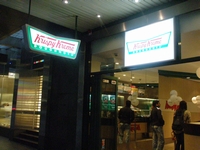 Krispy Kreme�i�N���X�s�[�E�N���[���j