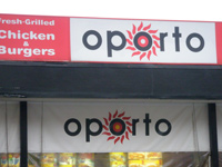 オーストラリア系の人気ファーストフード店　オポルト（Oporto）