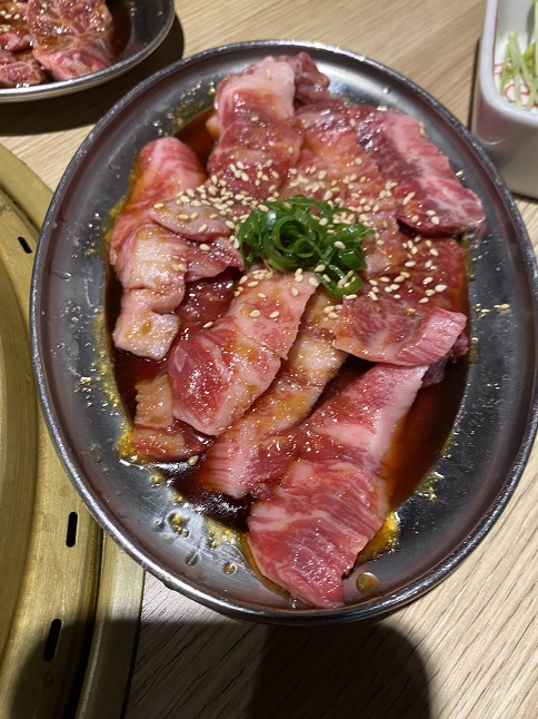 シドニーの焼肉屋「焼肉横丁 (Yakiniku Yokocho)」のお肉