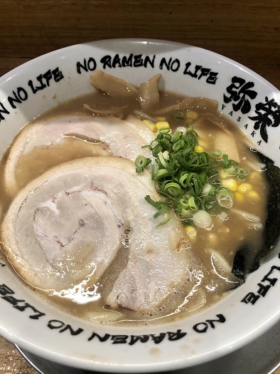 シドニーのラーメン屋　Yasaka Ramenの味噌とんこつラーメン