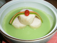 �V�h�j�[�̍������{�H���X�g�����u�g��Yoshii�v�̃J�j�̃��[�X