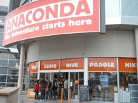 シドニーでアウトドア用品買うなら「アナコンダ（Anaconda）」